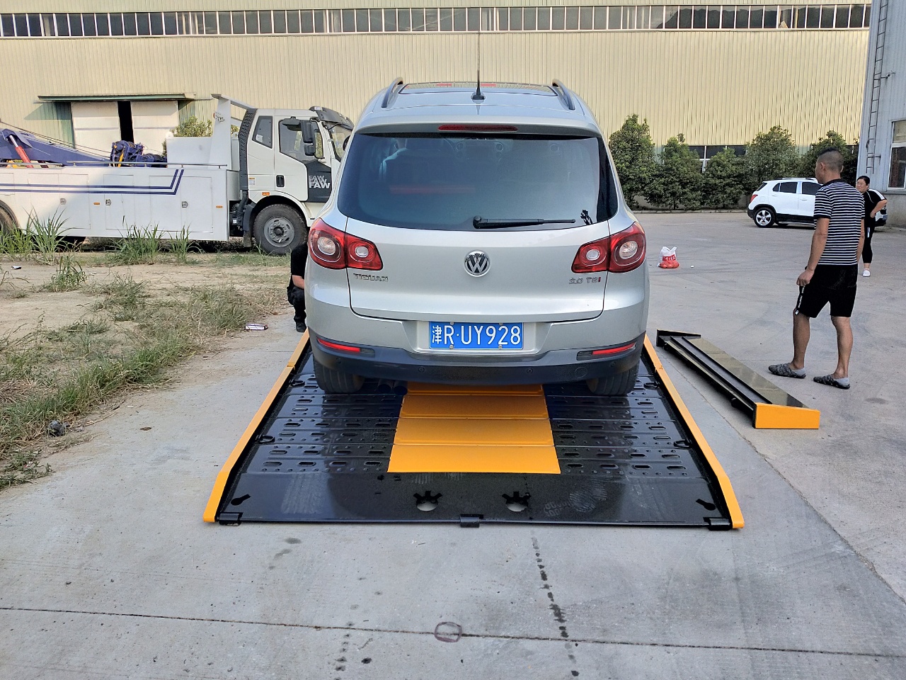 国六东风多利卡清障车