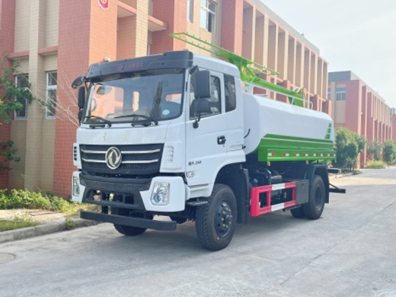 光伏板清洗车
